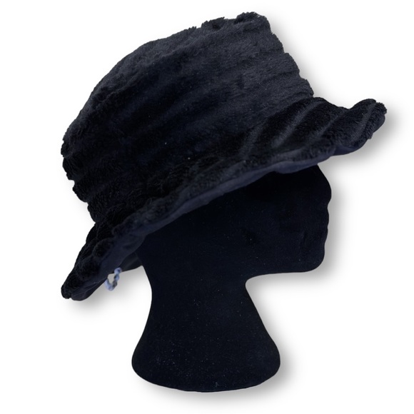 Handmade Black Velvet Reversible Bucket Hat - Picture 9 of 10
